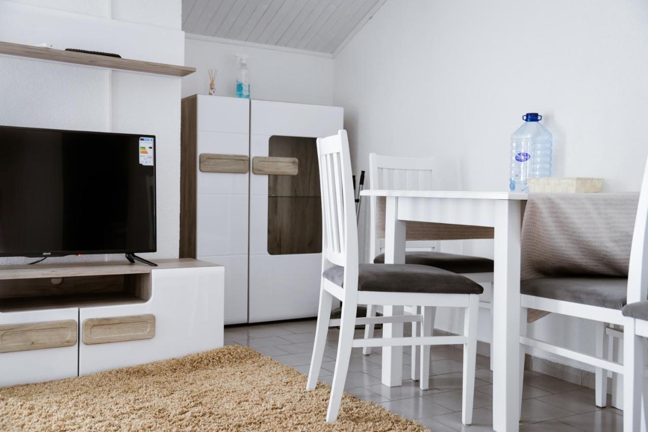 Iker Apartments Tivat Eksteriør billede