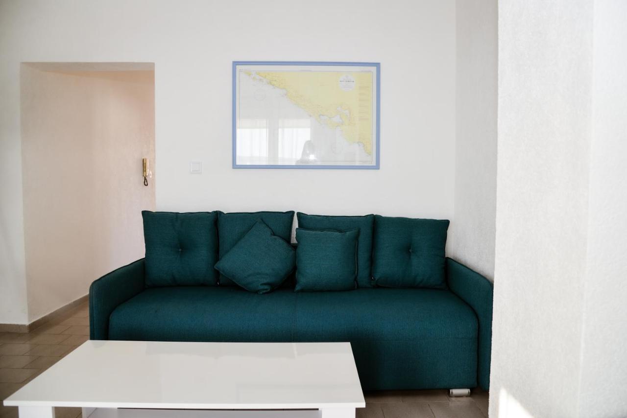 Iker Apartments Tivat Eksteriør billede